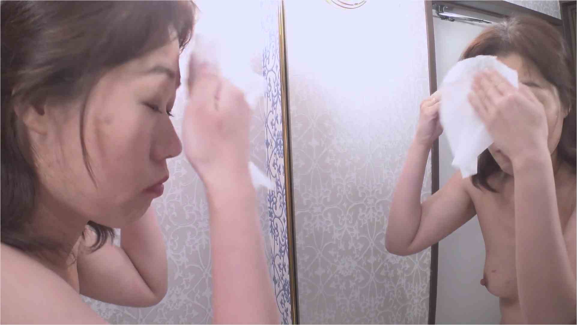 Pacopacomama-040219_063-スッピン熟女 ～陰毛の白髪を見られるよりも恥ずかしい…～ 岡本しおり海报剧照