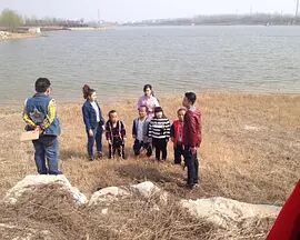六个小矮人海报剧照