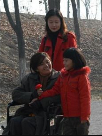 妈妈！不要抛弃我海报剧照