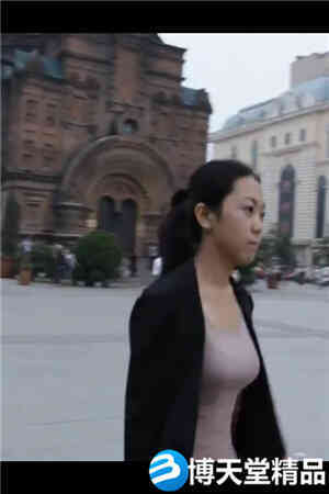 中国18岁超级嫩模薛晴大尺度私拍人体室内户外展示青春诱人的女体画面唯美诱惑海报剧照