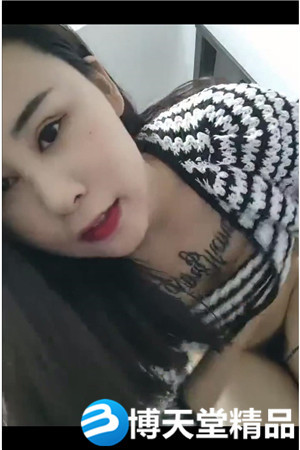 [国产剧情]车模小伊伊，AV棒玩弄骚逼道具双插真刺激，勾引在睡觉的小哥被无套抽插浪荡呻吟海报剧照