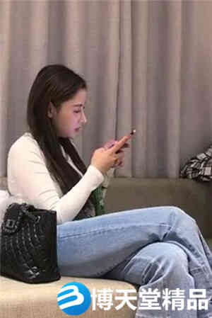 [国产剧情]气质高顔值长相甜美妹子舔奶摸逼深喉口交海报剧照