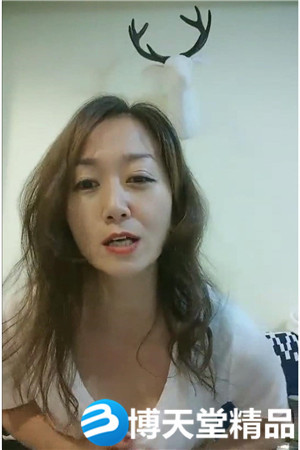 [国产剧情]气质少妇丝袜情趣 很耐看 揉奶子抠逼，浪荡呻吟刺激海报剧照