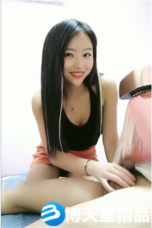 勾搭路人回家啪啪，前凸后翘，诱人美乳，粉嫩鲍鱼海报剧照