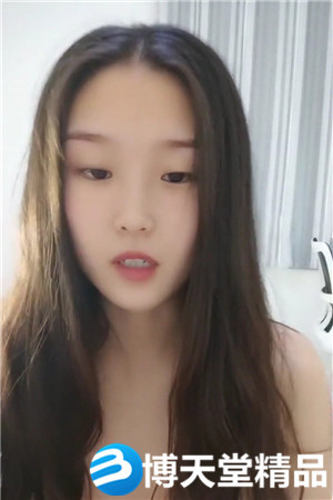 [国产剧情]颜值清纯系美女为赚钱下海，全裸诱惑揉捏白嫩奶子，掰穴特写揉搓阴蒂海报剧照