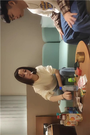 [国产剧情]加钱哥网约韵味十足小少妇，自带开档黑丝袜，极品美腿口活一流，主动骑乘抽插海报剧照