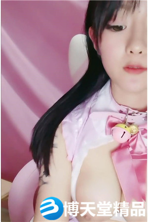 [国产剧情]明星颜值19岁无敌美妞清纯长相，爆乳D罩杯，一线天粉穴海报剧照
