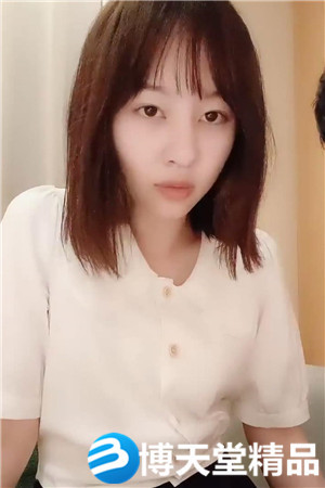 [国产剧情]约炮粉丝，换妻，黄播，这小情侣太会玩儿海报剧照