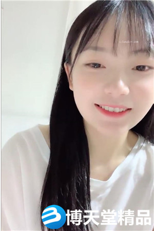 [国产剧情]女神好美4让人飘飘欲仙想入非非好上瘾【大爱初樱幼齿】自慰狂插海报剧照