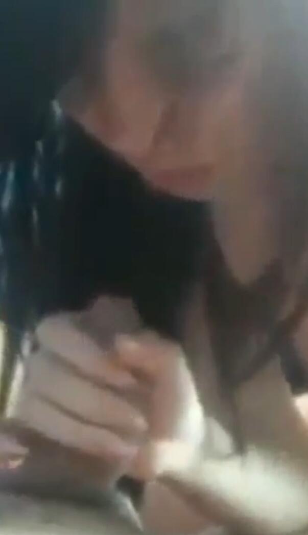 哥哥不在我和嫂子在家乱伦海报剧照