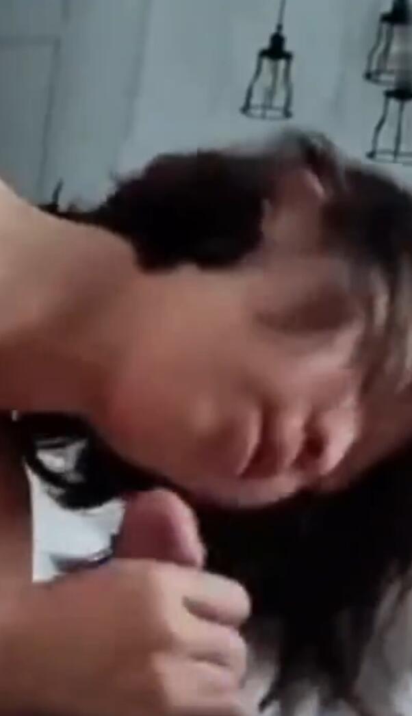 【鬼父侵女】禽兽父亲性侵17岁女儿河南真实泄露无人性鬼父家中威逼亲生女儿性侵海报剧照