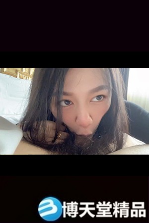 黑丝袜足交舔脚射精在脚上海报剧照