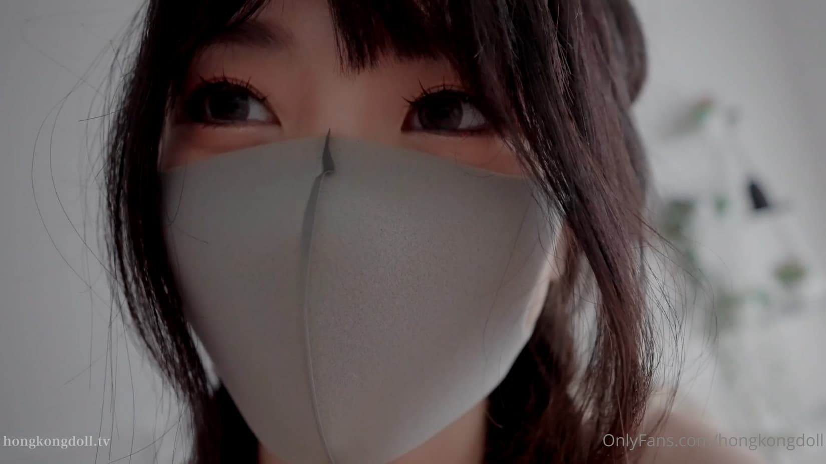 HongKongDoll 玩偶姐姐 - 自費訂閱私信 《小碎花啪啪》後入懟操海报剧照