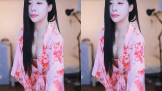lovelyhee_2022-07-22 (2)海报剧照