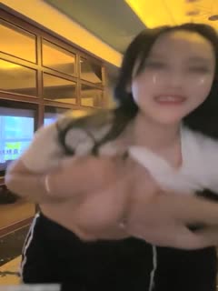 网红泄密❤️抖音68万女网红被同城榜一大哥约到KTV唱歌_勾引大哥包厢直接开干.海报剧照