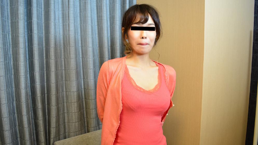 一天不做爱一次就无法满足的性欲旺盛D罩杯妹子海报剧照